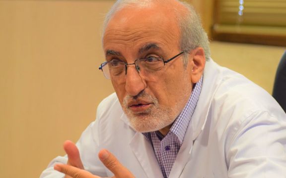 عضو هیات علمی دانشگاه علوم پزشکی تهران از اخراج حداقل ۴۰ استاد این دانشگاه خبر داد