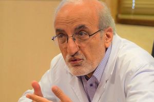 عضو هیات علمی دانشگاه علوم پزشکی تهران از اخراج حداقل ۴۰ استاد این دانشگاه خبر داد