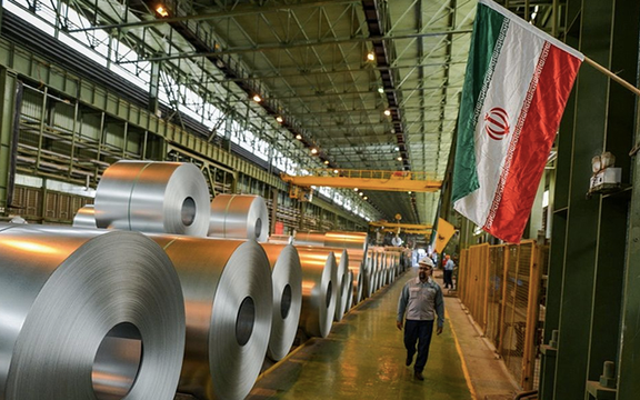 واکنشها به گزارش تحقیق و تفحص مجلس از شرکت فولاد مبارکه؛ تعلیق نماد معاملاتی در بورس