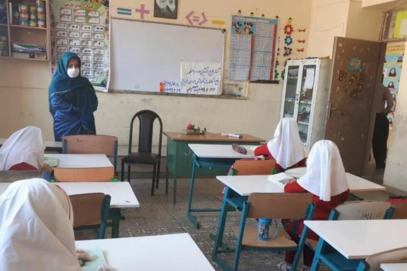 معاون امنیتی وزارت کشور از پیشنهاد بازگشایی مدارس و دانشگاهها به ستاد ملی کرونا خبر داد