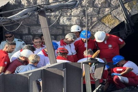 أحد العمال الناجين من منجم طبس:العمل صعب للغاية.. وكان لدينا اسطوانة إنقاذ واحدة