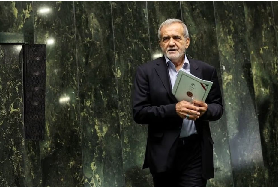 تحرّك حكومي إيراني لمراجعة الموازنة بعد رفضها برلمانيًا