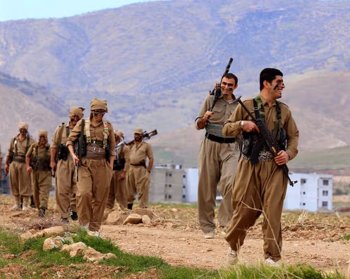 ترامب: أرسلنا أسلحة إلى المحتجين الإيرانيين عبر الأكراد لكن يبدو أنهم لم يسلّموها