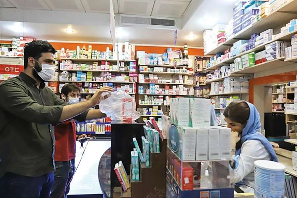 Iranians feel the pain as medicine market reels from economic pressure