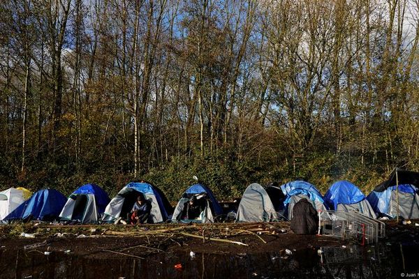 مسؤولون فرنسيون: ضحيتا حادثة إطلاق النار في شمال فرنسا يُحتمل أنهما إيرانيان