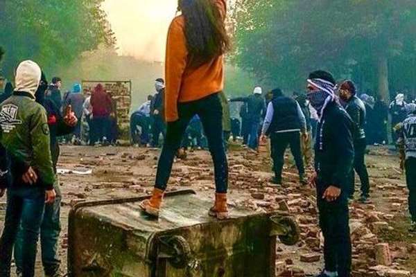أميركا تدين اعتقال وترهيب عائلات ضحايا الاحتجاجات في إيران