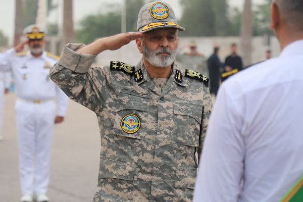 رئيس الأركان الإيرانية: نراقب العدو ومستعدون وردّنا سيكون "مختلفًا تمامًا"