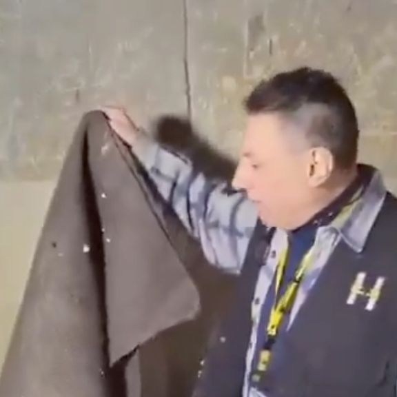 الناشط اللبناني نزار زكا يروي تجربته في سجون إيران أثناء زيارته لسجون سوريا