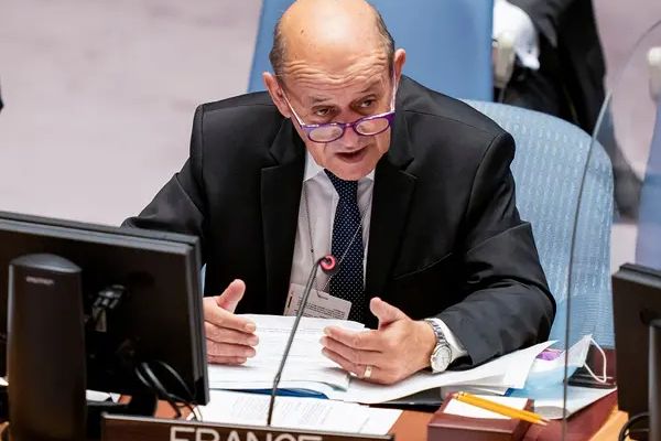 وزير الخارجية الفرنسي: إذا كانت محادثات فيينا صورية فسيكون الاتفاق النووي فارغًا