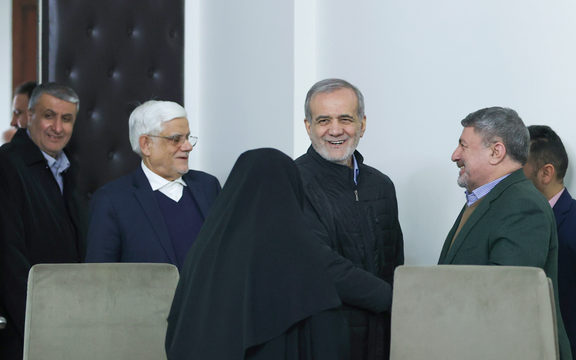 ذوالنوری، نماینده قم: مردم احساس میکنند دولت ندارند