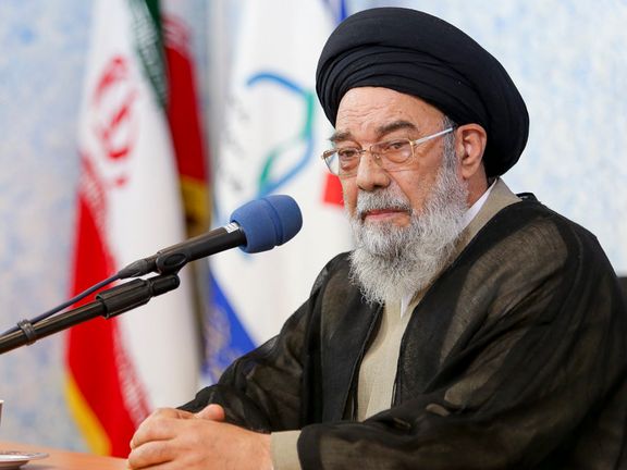 نماینده خامنهای در اصفهان: معلمی که التزام عملی به اسلام را از دست داده، کنار گذاشته شود