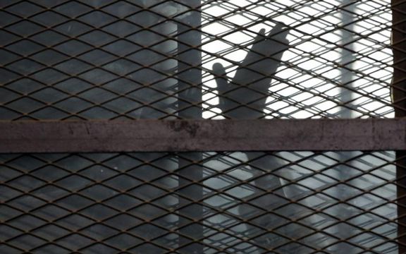 الحكم على 6 بهائيين بالسجن أكثر من 19 عامًا في شيراز