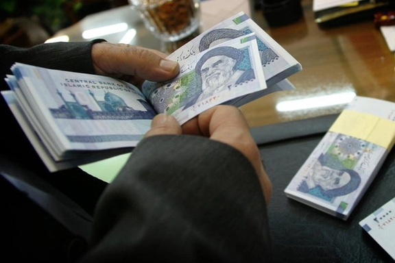 حکمرانی بهروش جمهوری اسلامی: یارانه ایرانیان فقیرشده ۱۲ دلار، کمک به مردم لبنان ۹۰۰ دلار