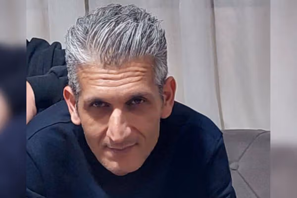 جمهوری اسلامی، علی محمدی، هوادار عاشق پرسپولیس را با سه گلوله جنگی کشت