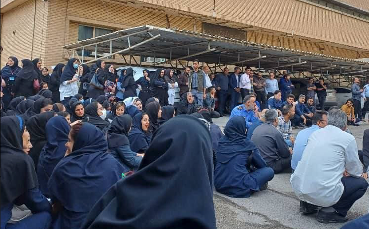 تضخم يتجاوز 60 في المائة واحتجاجات في كل القطاعات... اقتصاد إيران يترنح