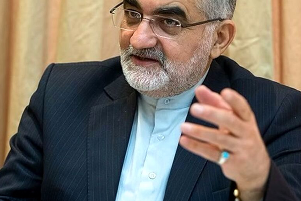 برلماني إيراني: قرار إيران بشأن مضيق هرمز نهائي وسيُنفذ