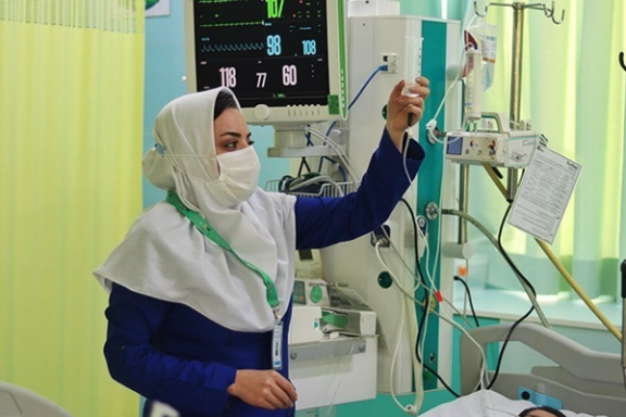 رییس کل سازمان نظام پرستاری: سالانه بیش از ۲۷۰۰ پرستار مهاجرت میکنند