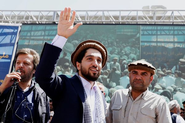 Taliban FM Visiting Iran Will Meet Opposition Figures - Sources