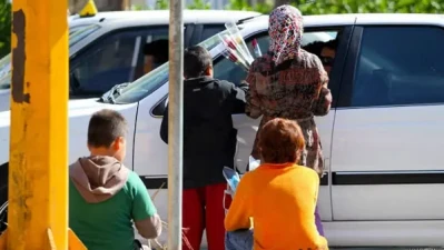 جمع أطفال الشوارع في إيران.. حلّ للأزمة أم إخفاء لها؟
