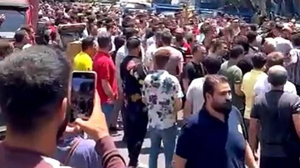 Protest at Tehran Bazaar aginst rising prices, June 11, 2022