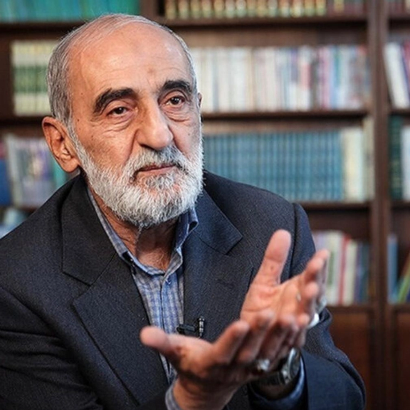 مدیرمسئول روزنامه کیهان: دو تابعیتیها برای دشمنی با کشورشان قسم خوردهاند