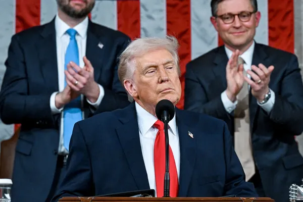 دونالد ترامپ: جمهوری اسلامی خواهان گفتوگو شده و من موافقت کردهام