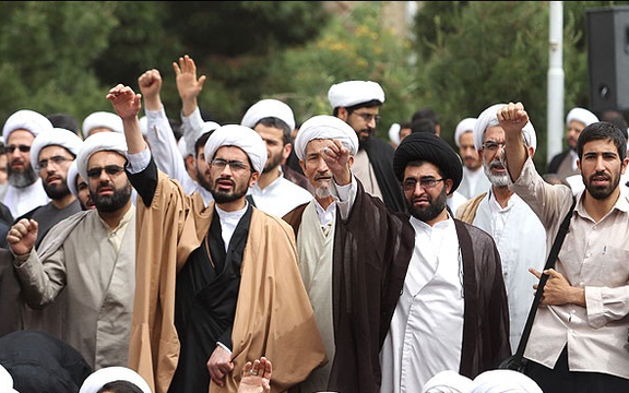 مدیریت حوزه علمیه از حوزههای استانها خواست برای تبلیغ انتخابات، طلبه گسیل کنند