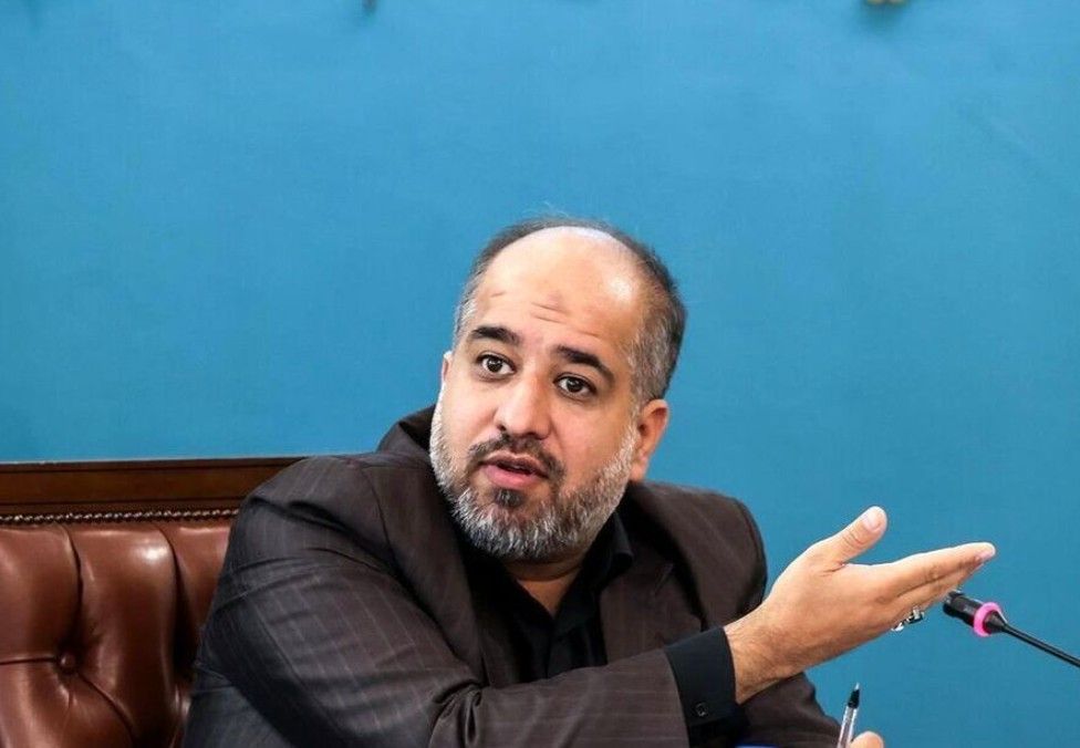 خضریان، نماینده تهران: اماراتی‌ها در صورت ادامه همراهی با دشمن به «شترسواری» بازمی‌گردند
