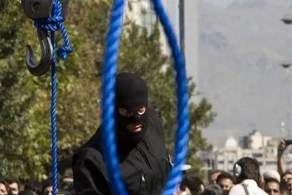 شنق ثلاثة أشخاص يوميا خلال شهر في إيران و75 % من عمليات الإعدام سرية