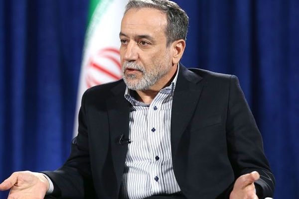 دبلوماسي إيراني سابق: يجب أن لا نسمح بتنظيم مظاهرات ضد النظام في الخارج