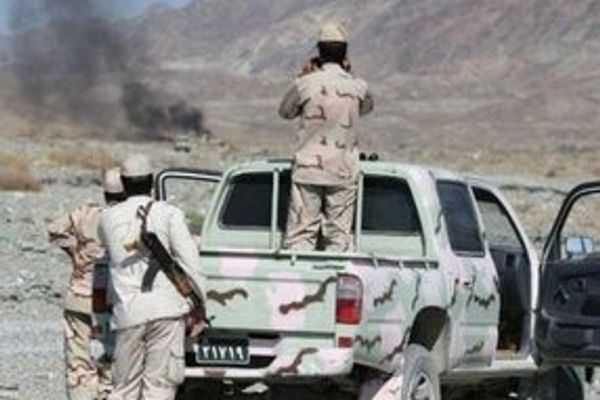 وكالة أنباء "إرنا": إصابة 4 من حرس الحدود الإيرانيين بانفجار عبوة ناسفة في بلوشستان