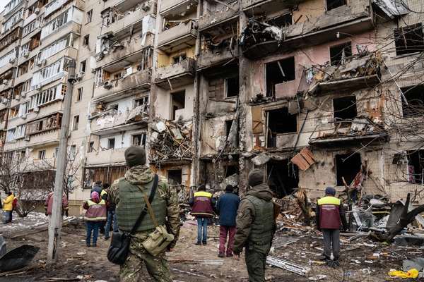 Iran's Political Divides Shape Media Coverage Of Russia, Ukraine