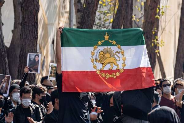 Iran students rally at major universities to honor slain protesters
