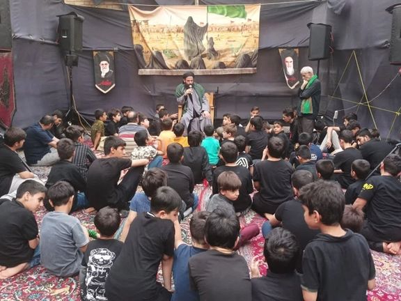 هشدار مقامهای کنونی و پیشین آموزش و پرورش درباره گسترش مدارس مسجدمحور در ایران