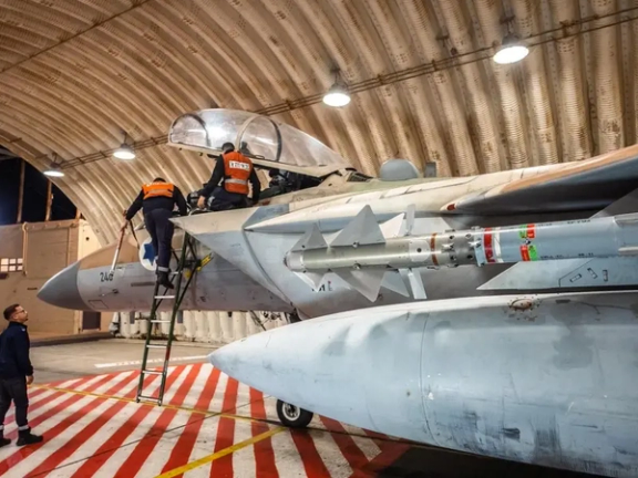 محرر الشؤون الدولية في "فرانس 24": هجوم إيران على إسرائيل كان لعبًا بالنار