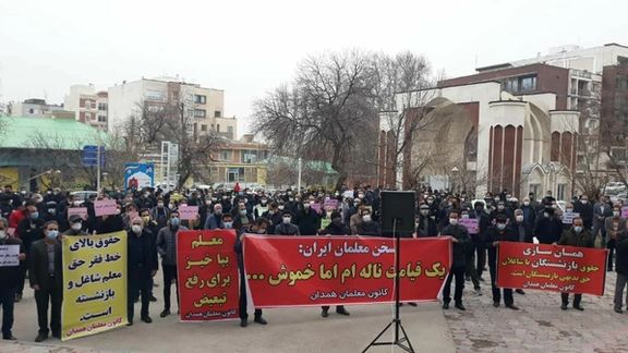 ششمین تجمع سراسری معلمان در سه ماه گذشته؛ گروهی از معلمان در کرج بازداشت شدند
