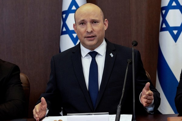 هآرتس: مع تزايد فرص إحياء الاتفاق النووي مع إيران.. بينيت يغير خطاب الحكومة الإسرائيلية