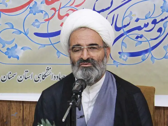 نماینده خامنهای در سمنان: طلبهها برای ارتباط با جوانان به خوابگاه و دانشگاهها بروند