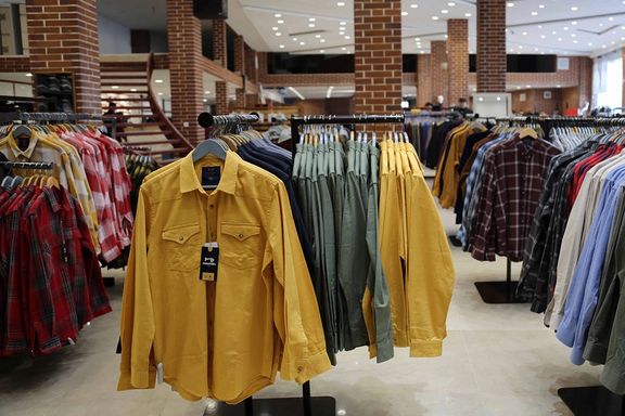 بستن صفحات و سایتهای فروش پوشاک همزمان با تشدید برخوردها در زمینه حجاب اجباری