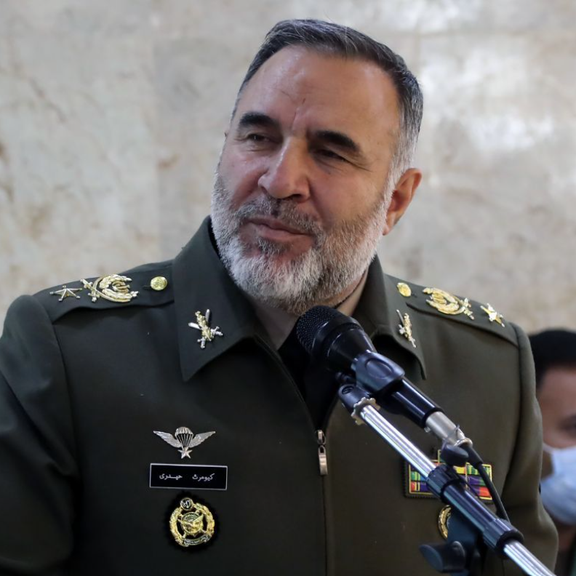 فرمانده نیروی زمینی ارتش: به هر تهدیدی در هر سطح و مقطعی در کوتاهترین زمان پاسخ میدهیم