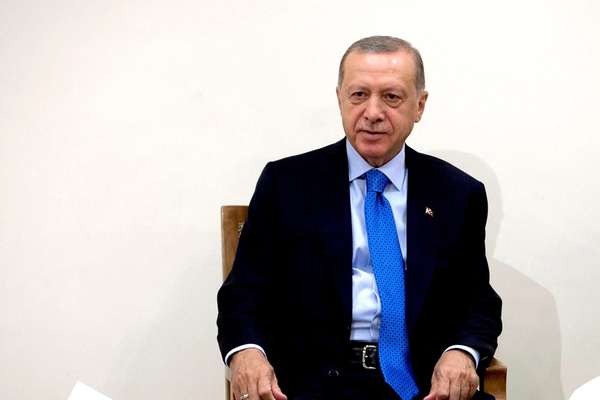 Iran, Turkey Leaders Resolve To Negotiate Differences Over Syria