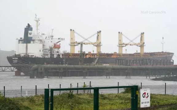 پلیس ایرلند یک ایرانی را پس از کشف بزرگترین محموله مواد مخدر قاچاق بازداشت کرد