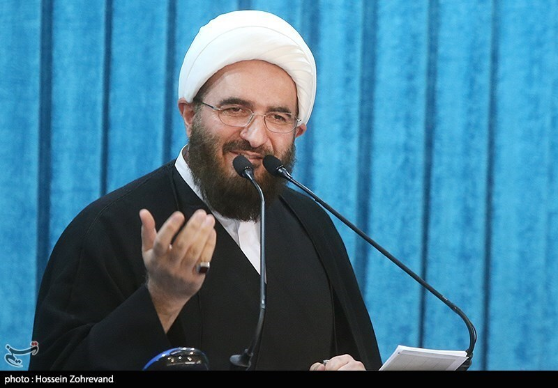 امام جمعه موقت تهران: تنگه هرمز قابل مذاکره نیست؛ موضوع هسته‌ای نیز پایان یافت