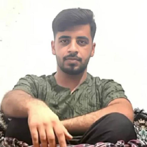 مقتل شاب إيراني برصاص الأمن في "هرمزغان".. والنساء يستقبلن جثمانه بـ "الزغاريد"