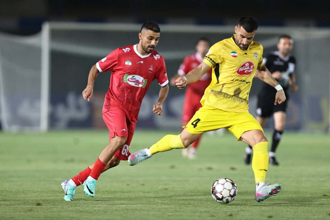 هراس جمهوری اسلامی از گسترش اعتراضات به استادیوم‌ها؛بازی فجرسپاسی-پرسپولیس بدون تماشاگر شد