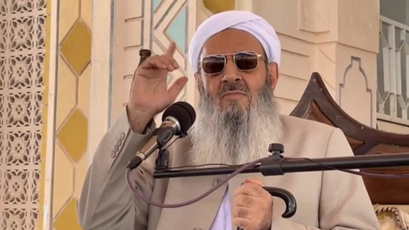 دفتر امام جمعه اهل سنت زاهدان: خبر ارسال استارلینک آمریکا برای مولوی عبدالحمید دروغ است