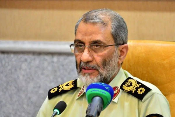 نائب قائد شرطة الأمن الداخلي في إيران: خطة الحجاب الإجباري لن تتغير بتغيير الحكومات