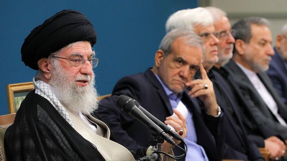 "رويترز": إيران اشترطت تخفيف العقوبات والإفراج عن أموال مجمدة لبدء المفاوضات المباشرة