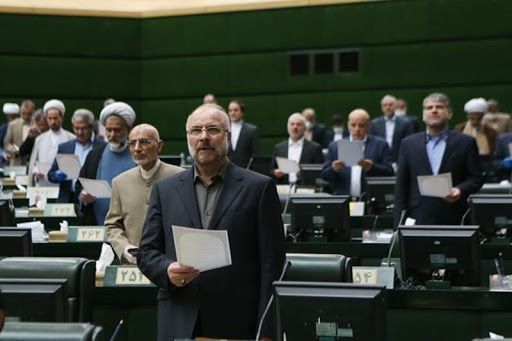 عضو کمیسیون فرهنگی مجلس: مجلس گوش به فرمان خامنهای است