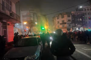 شب دوم فراخوان شلوغتر از شب اول؛ میلیونها ایرانی مخالف حکومت خیابانها را فتح کردند